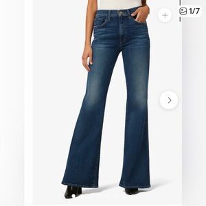 JOE'S JEANS / THE MOLLY
HIGH RISE FLARE // FLAWLESS // RAW HEM - Size 29